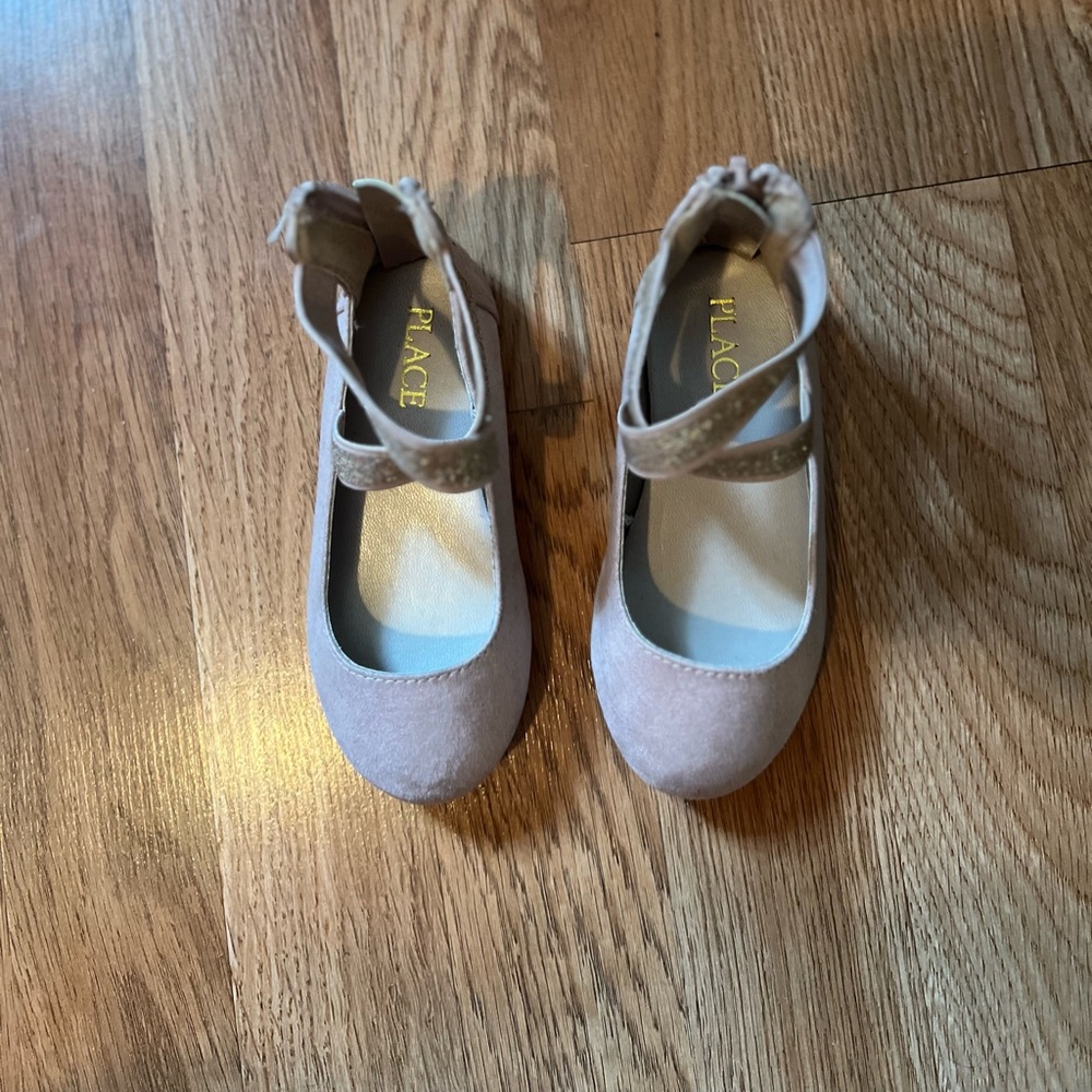 Ballerina shoes. Size 7. Children’s Place. Toddler girl. Cute. Used, like new.